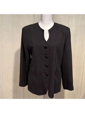 En Avance Black 100% Silk Blazer Size 10